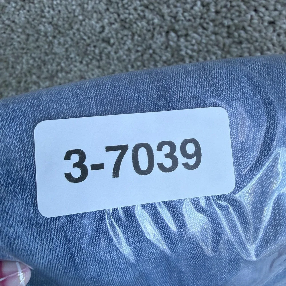 American Eagle Outfitters Next Level Skinny Jeans Womens 18 Blue Distressed